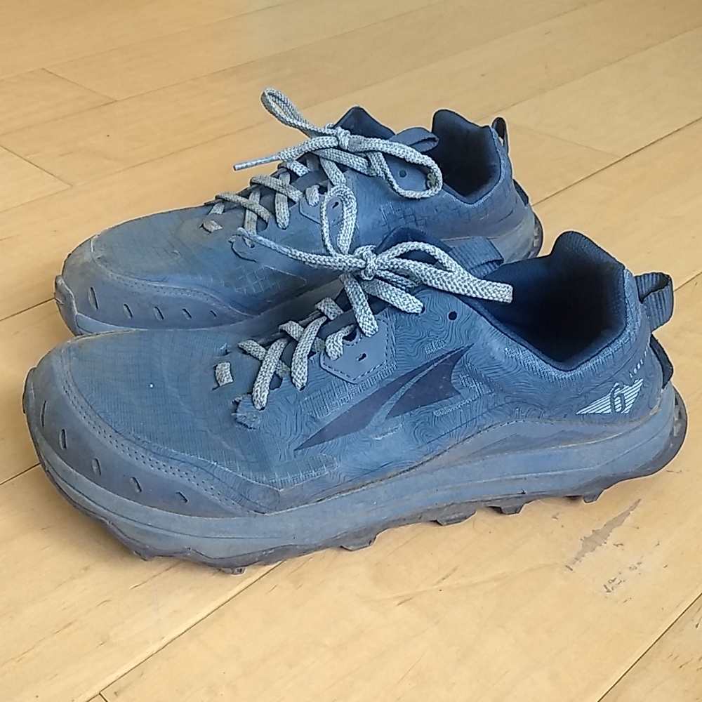 Altra Lone Peak 6